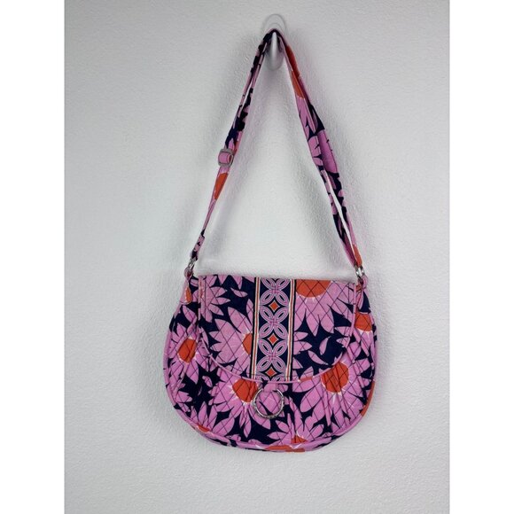Vera Bradley saddle up loves me pink daisy print medium quilted crossbody bag - Picture 1 of 11